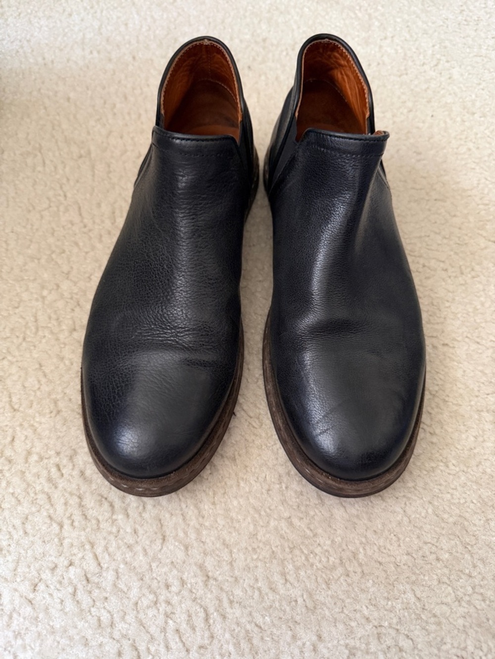 John Varvatos Black Leather Chukka Boots